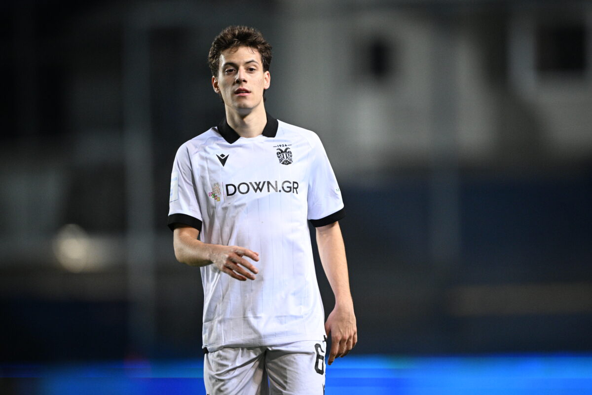 Ο Γιάννης Κωνσταντέλιας