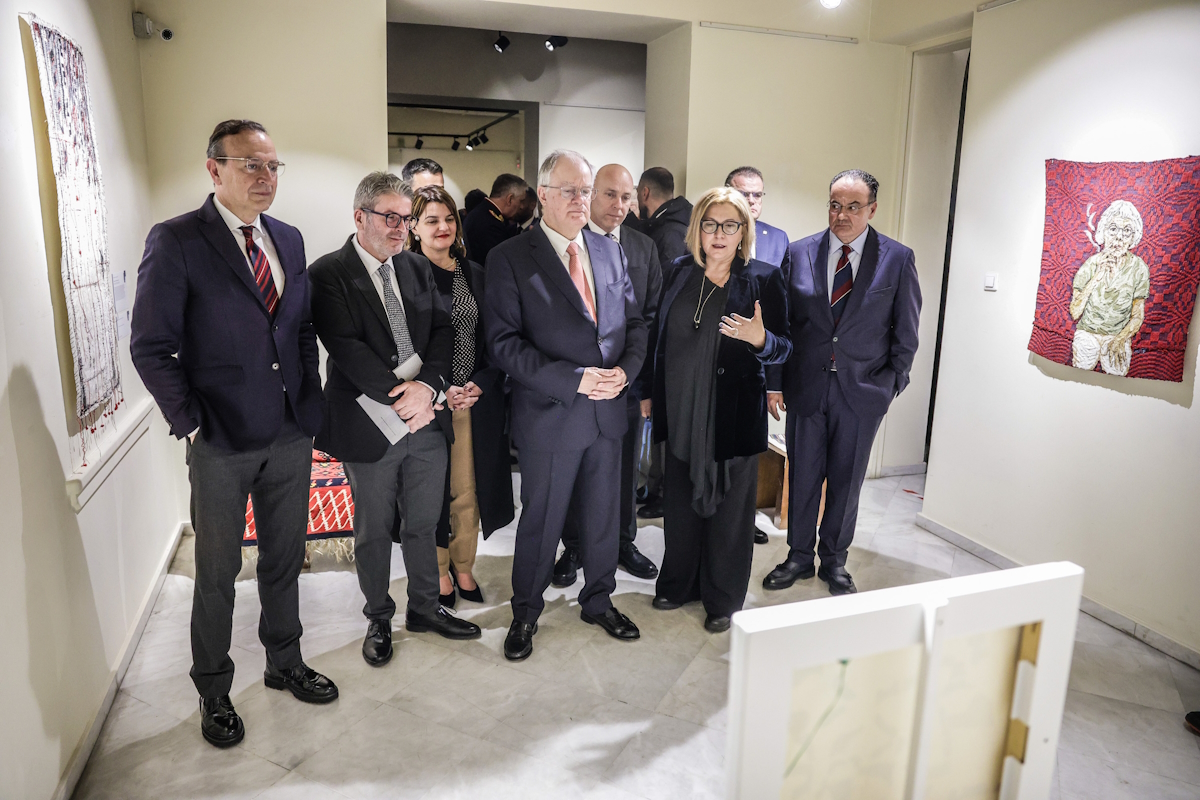 Ο Πρόεδρος της Δημοκρατίας, Κωνσταντίνος Τασούλας εγκαινίασε την έκθεση «Διαχρονικές Υφές» στα Ιωάννινα