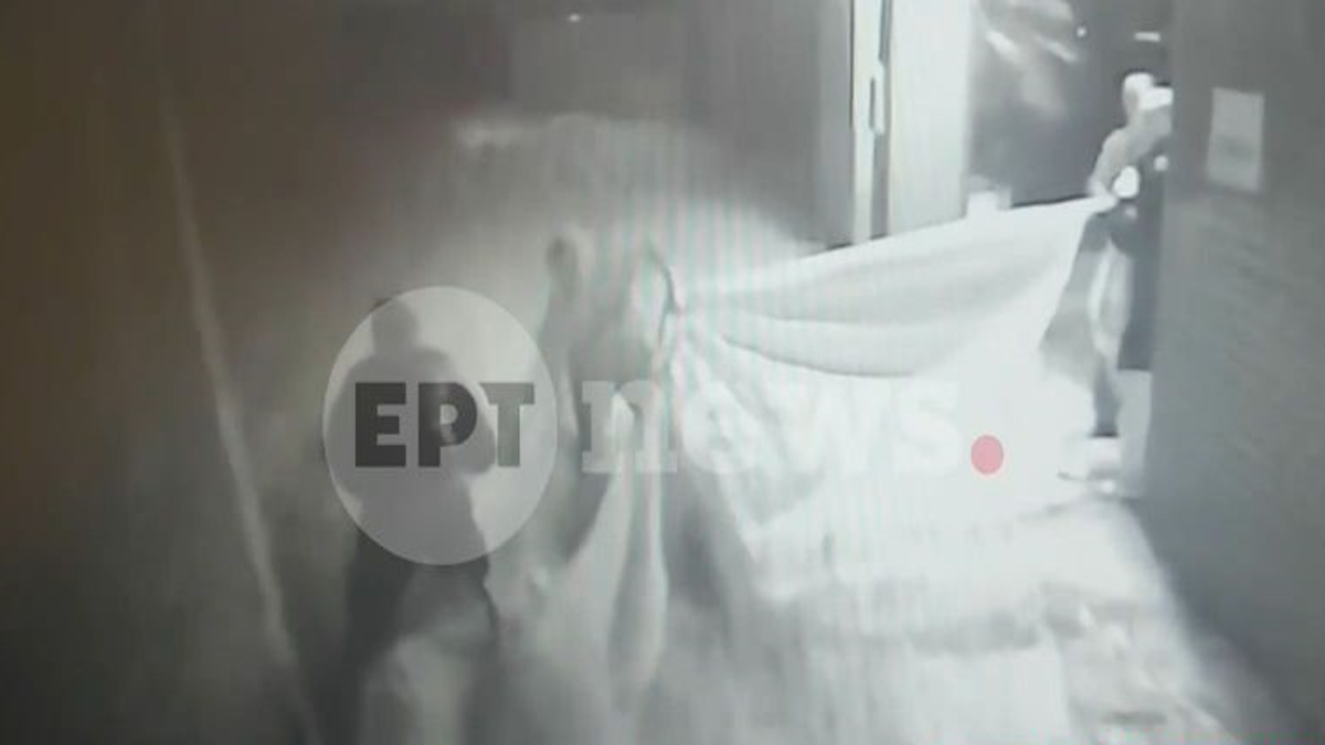 Διάσωση ηλικιωμένου ζευγαριού στο Κορωπί