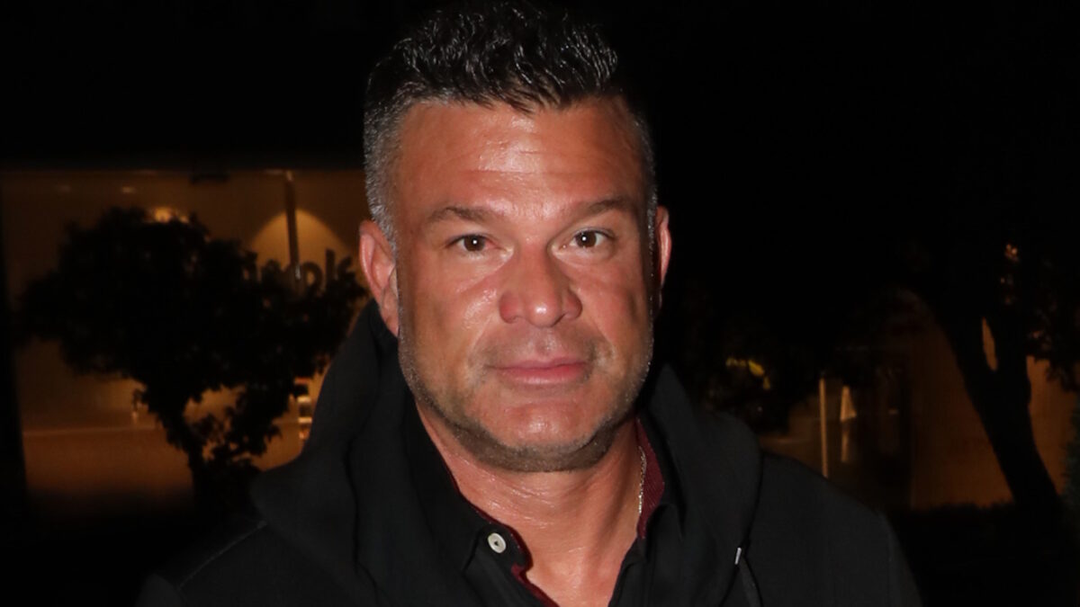 Κώστας Σόμμερ