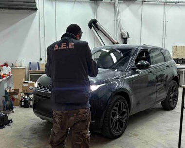 Σπείρα έκλεβε αυτοκίνητα και τα πουλούσε