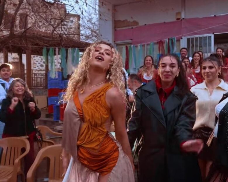 Το βίντεο κλιπ του Jalla