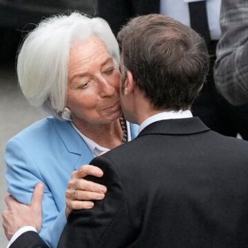 Η Λαγκάρντ με τον Μακρόν