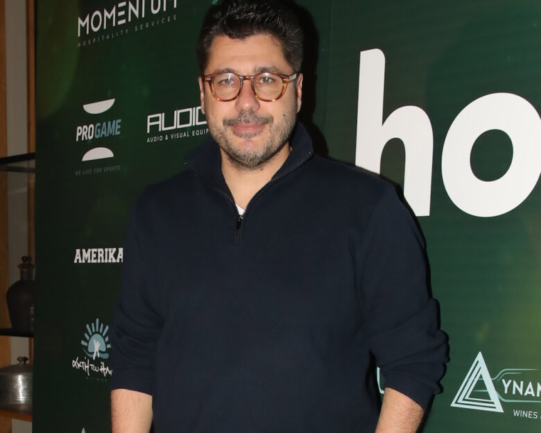 Λάμπρος Κωνσταντάρας