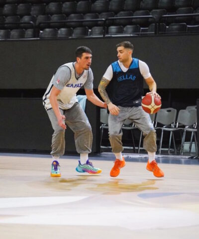 Τολιόπουλος και Λαρεντζάκης