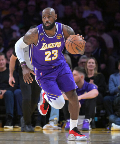 Ο Λέμπρον Τζέιμς