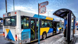 Στάση λεωφορείου