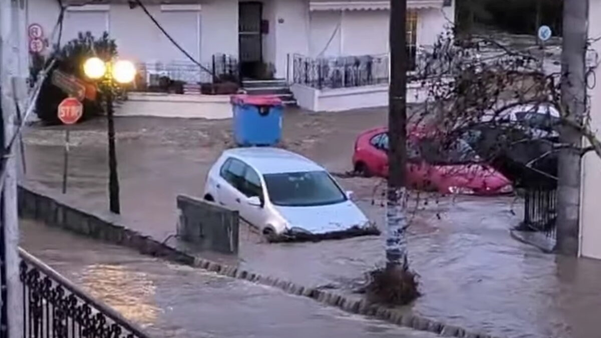 Πλημμύρες στη Λήμνο από την κακοκαιρία