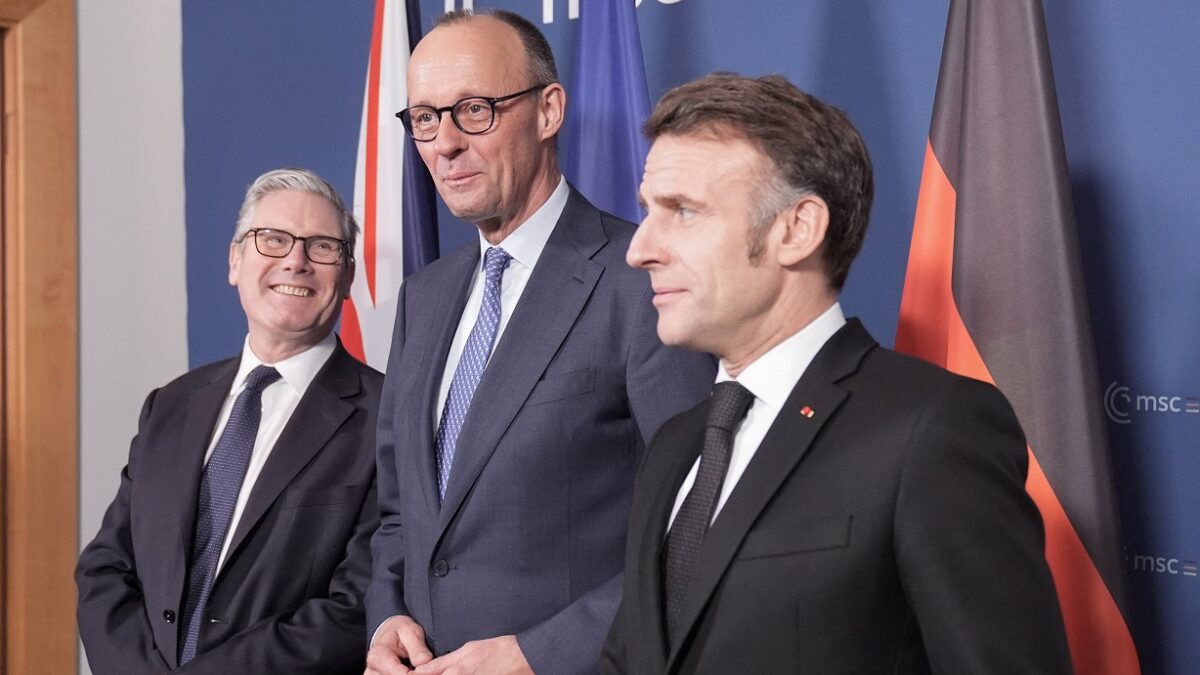 Μακρόν Μετς και Στάρμερ