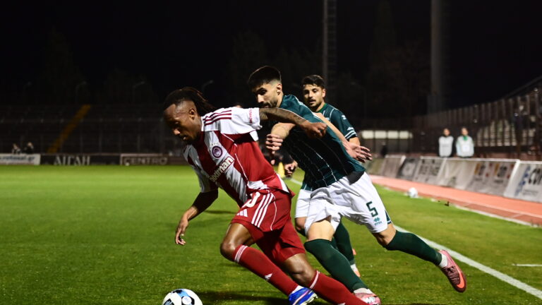 Ο Μαρτίνς κόντρα στον Λεβαδειακό (ΓΙΩΡΓΟΣ ΜΑΤΘΑΙΟΣ