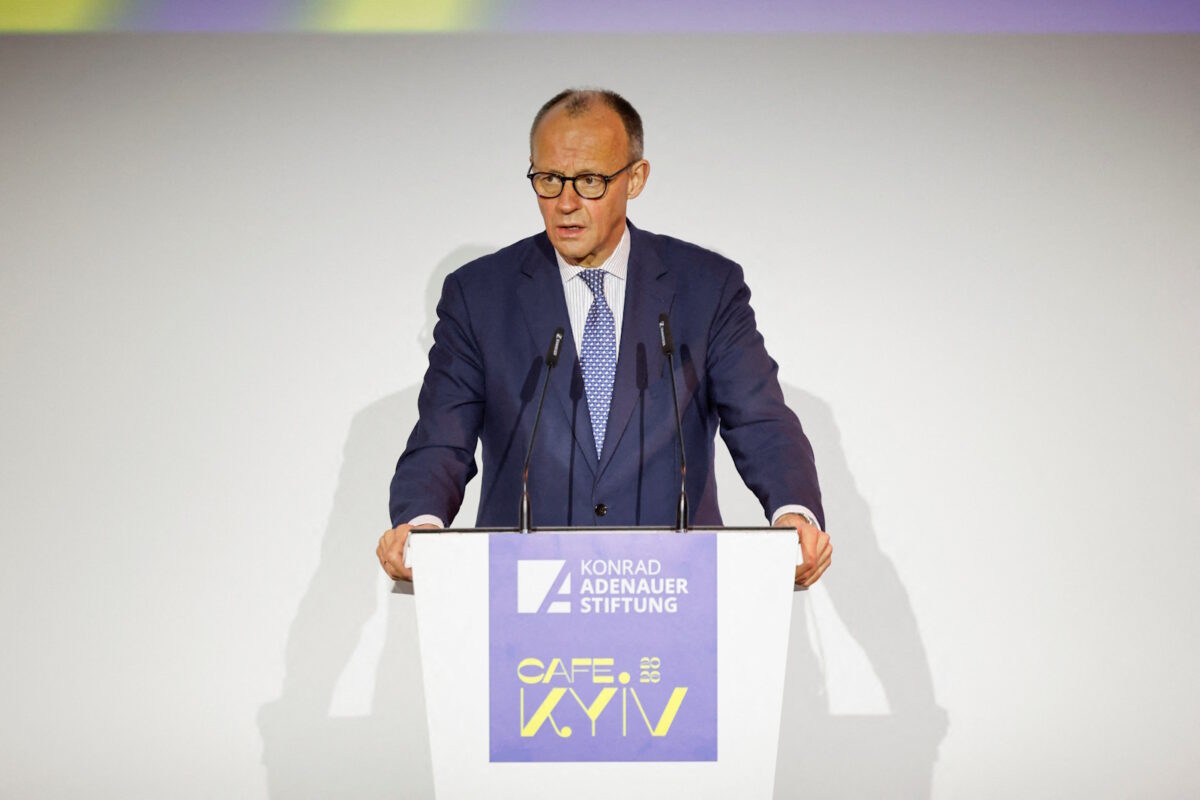 Ο Φρίντριχ Μερτς