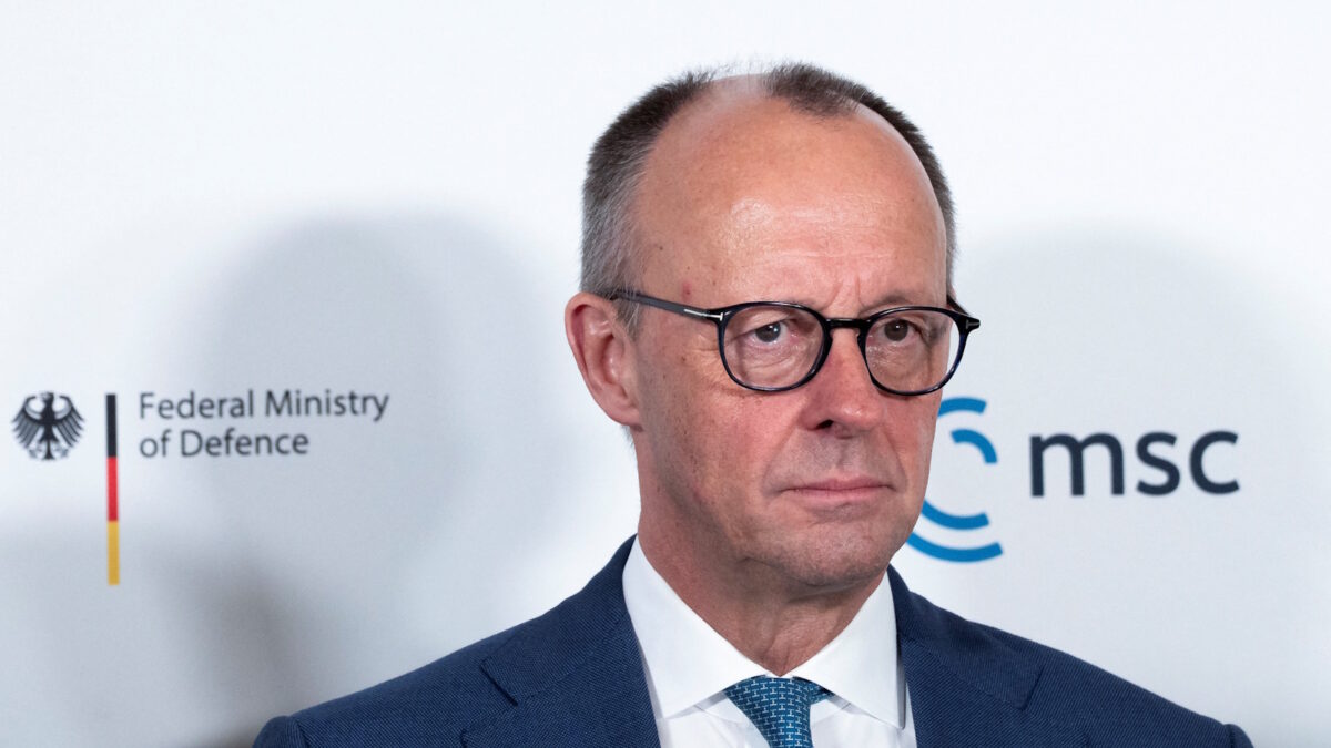 Ο Φρίντριχ Μερτς