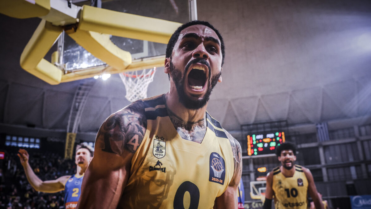 Ο Ελάιζα Μήτρου-Λονγκ