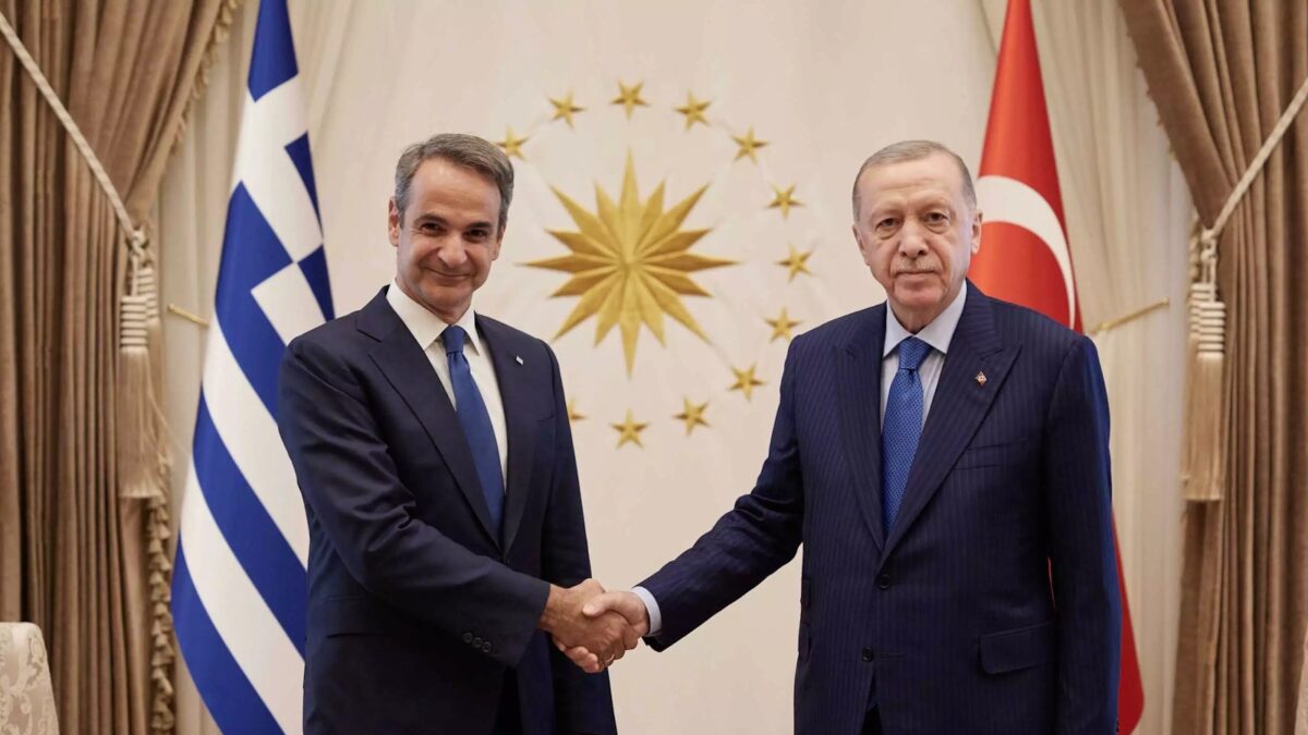 Ο Κυριάκος Μητσοτάκης και ο Ρετζέπ Ταγίπ Ερντογάν