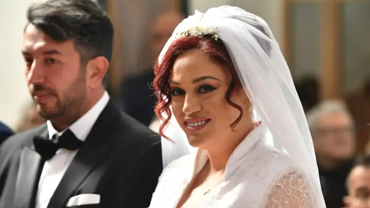 Μπάγια Αντωνοπούλου