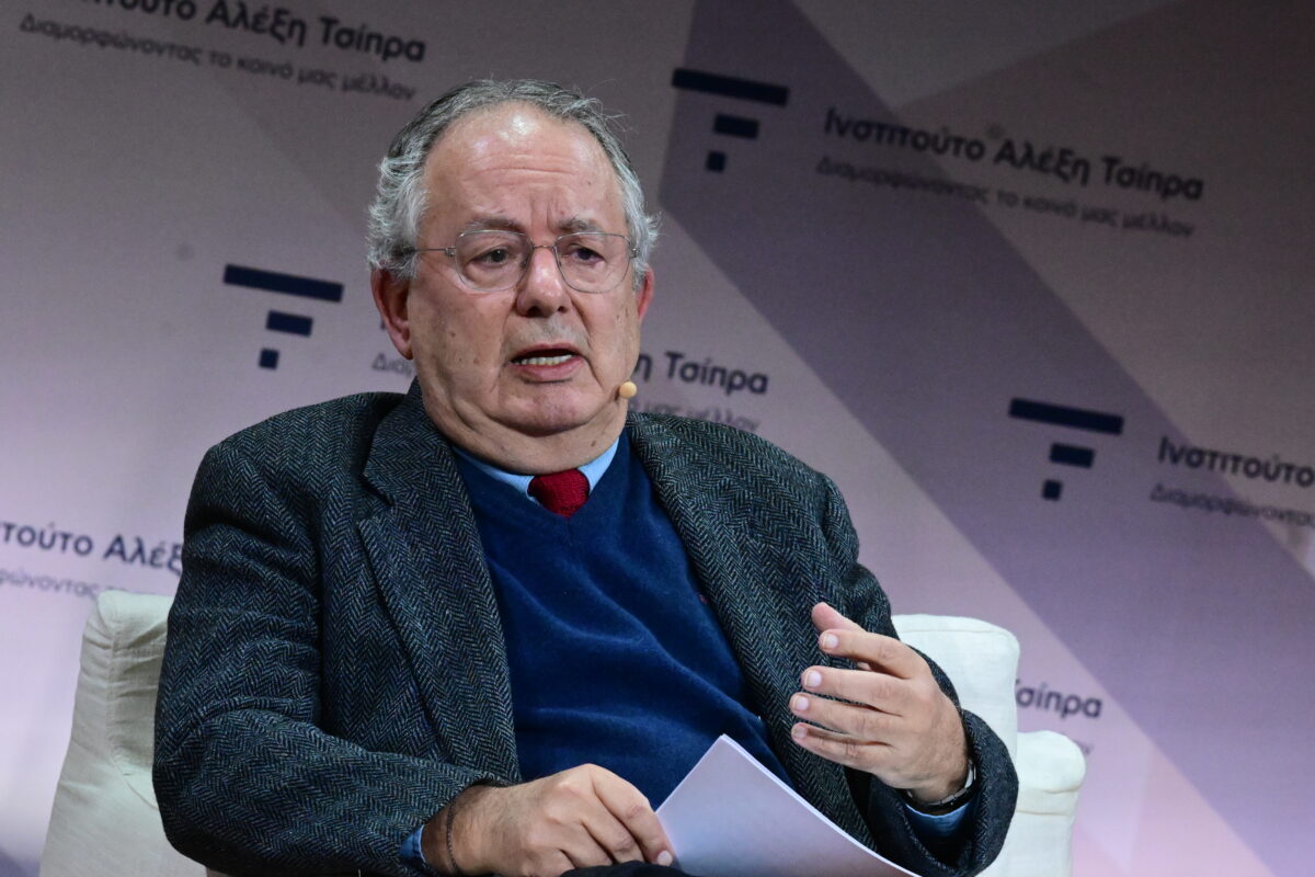 Νίκος Αλιβιζάτος