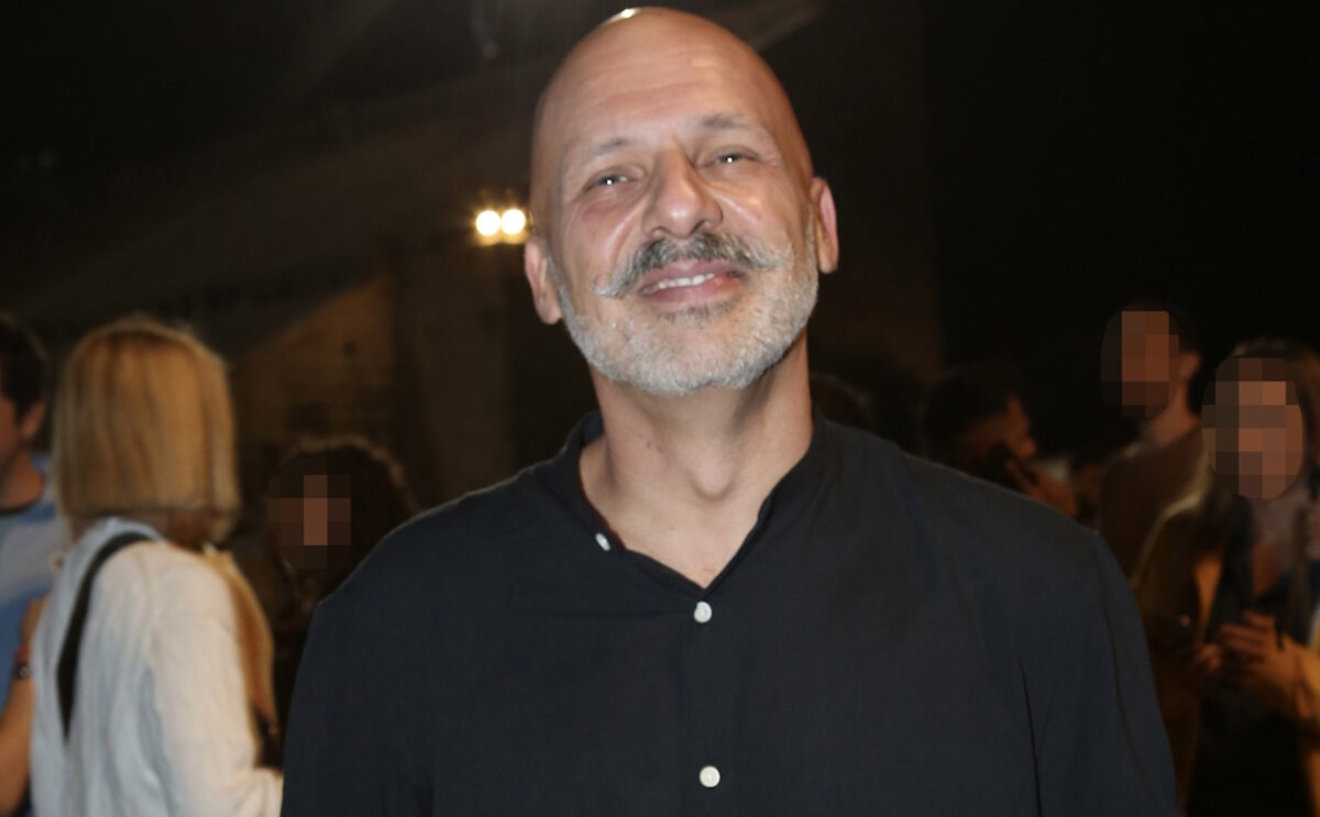 Nίκος Μουτσινάς