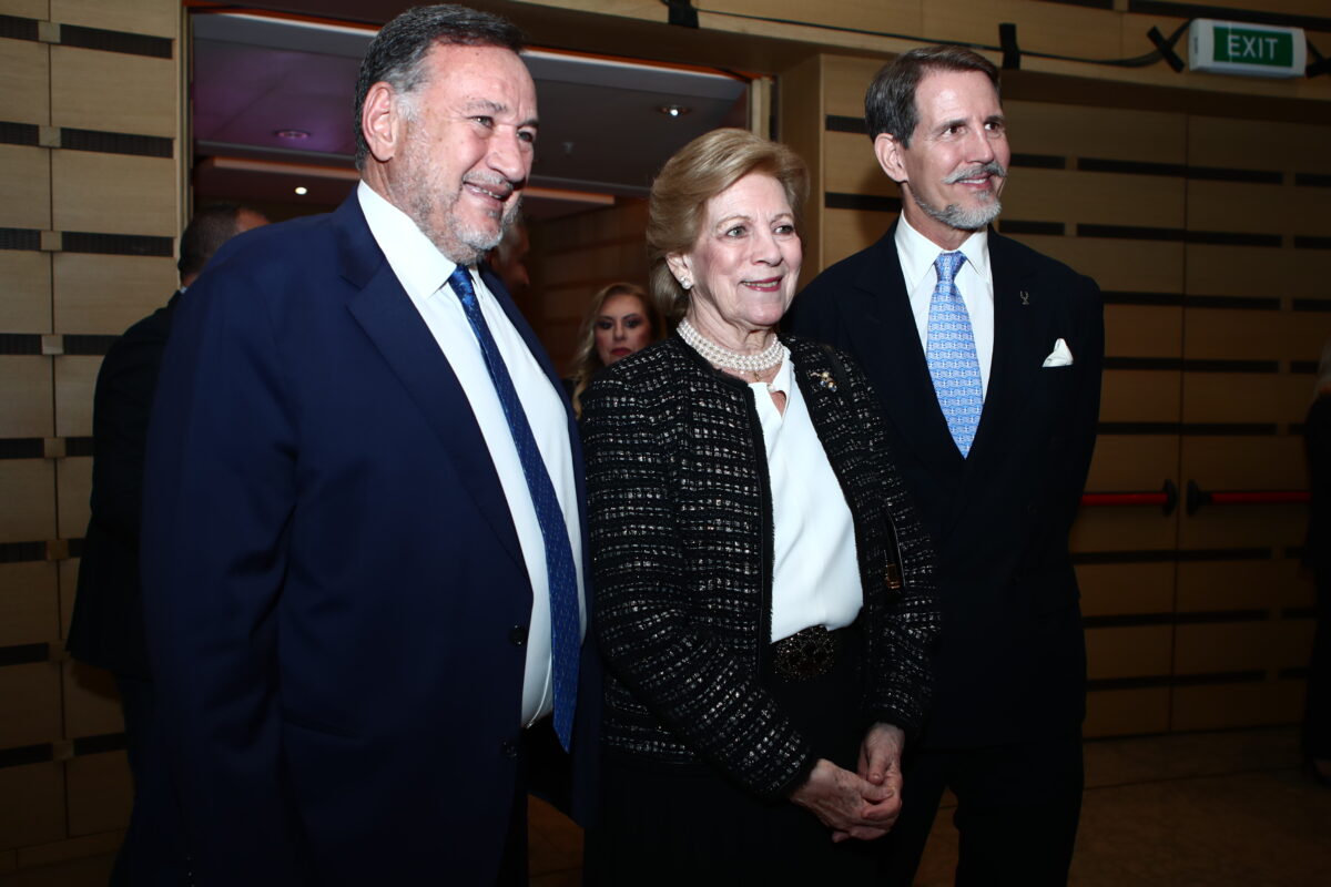 ΦΩΤΟ ΑΡΓΥΡΩ ΑΝΑΣΤΑΣΙΟΥ