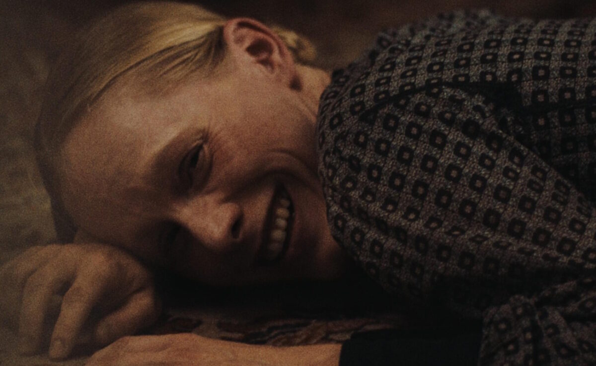 Σκηνή από την ταινία «Ο ήχος της πτώσης»