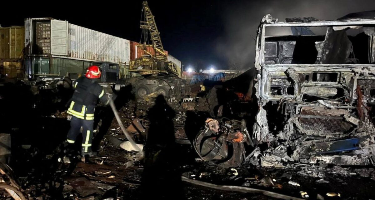 Η πυροσβεστική στις εκρήξεις στην Οδησσό