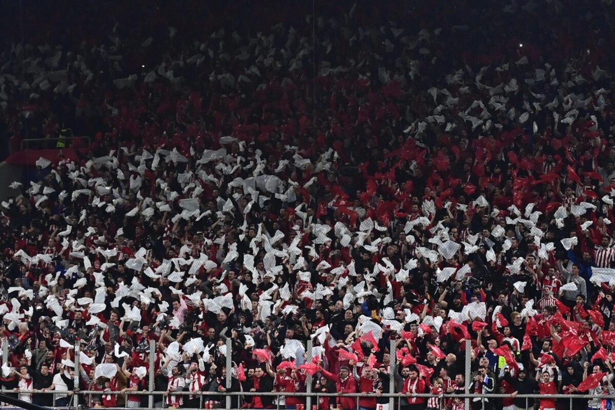 Οι οπαδοί του Ολυμπιακού