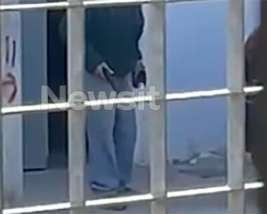 Ρέντη: Βίντεο ντοκουμέντο από τη στιγμή που ο 84χρονος απειλεί με το πιστόλι τους μαθητές του Γυμνασίου