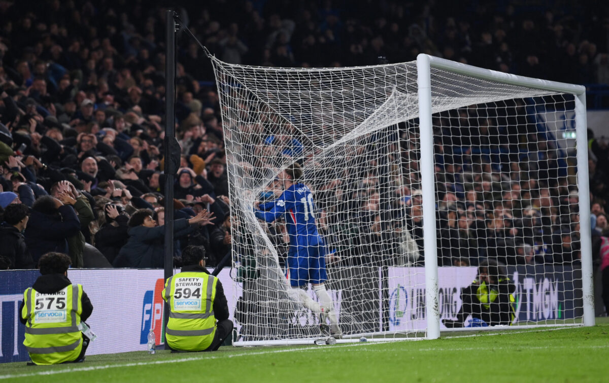 Premier League: &Nu;έ&alpha; &alpha;&pi;ί&theta;&alpha;&nu;&eta; &gamma;&kappa;έ&lambda;&alpha; &gamma;&iota;&alpha; &tau;&eta;&nu; &Tau;&sigma;έ&lambda;&sigma;&iota;, &delta;&iota;&pi;&lambda;ό &tau;&eta;&sigmaf; &Nu;&iota;&omicron;ύ&kappa;&alpha;&sigma;&tau;&lambda; &sigma;&tau;&eta;&nu; έ&delta;&rho;&alpha; &tau;&eta;&sigmaf; &Tau;ό&tau;&epsilon;&nu;&alpha;&mu;