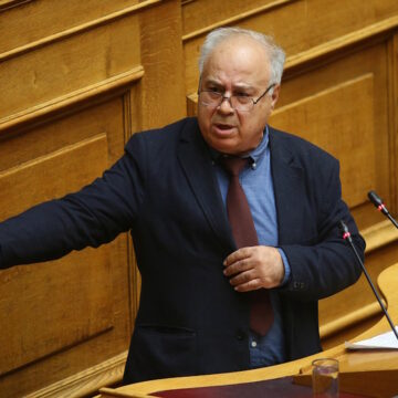 Ο πρώην, πλέον, βουλευτής του ΠΑΣΟΚ-ΚΙΝΑΛ Παναγιώτης Παρασκευαΐδης