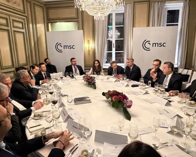 Ο υπουργός του ΥΠΕΝ, Σταύρος Παπασταύρου στη Διάσκεψη Ασφαλείας του Μονάχου