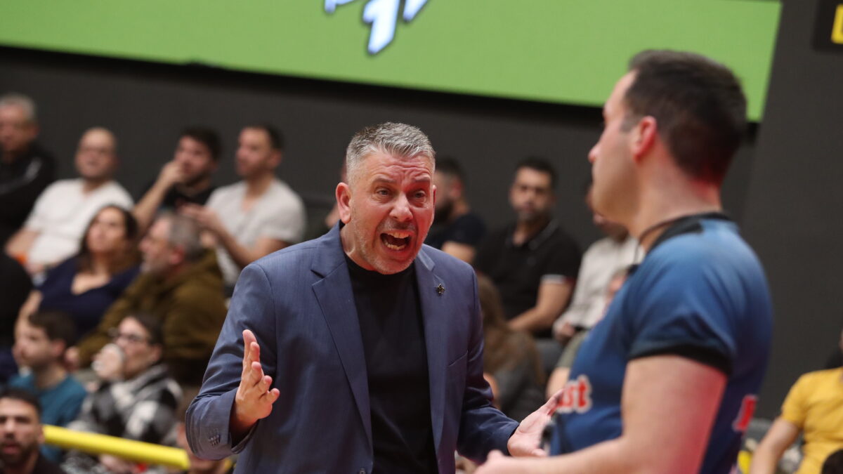 Ο Ηλίας Παπαθεοδώρου