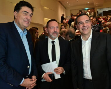 Στουρνάρας και Τσίπρας