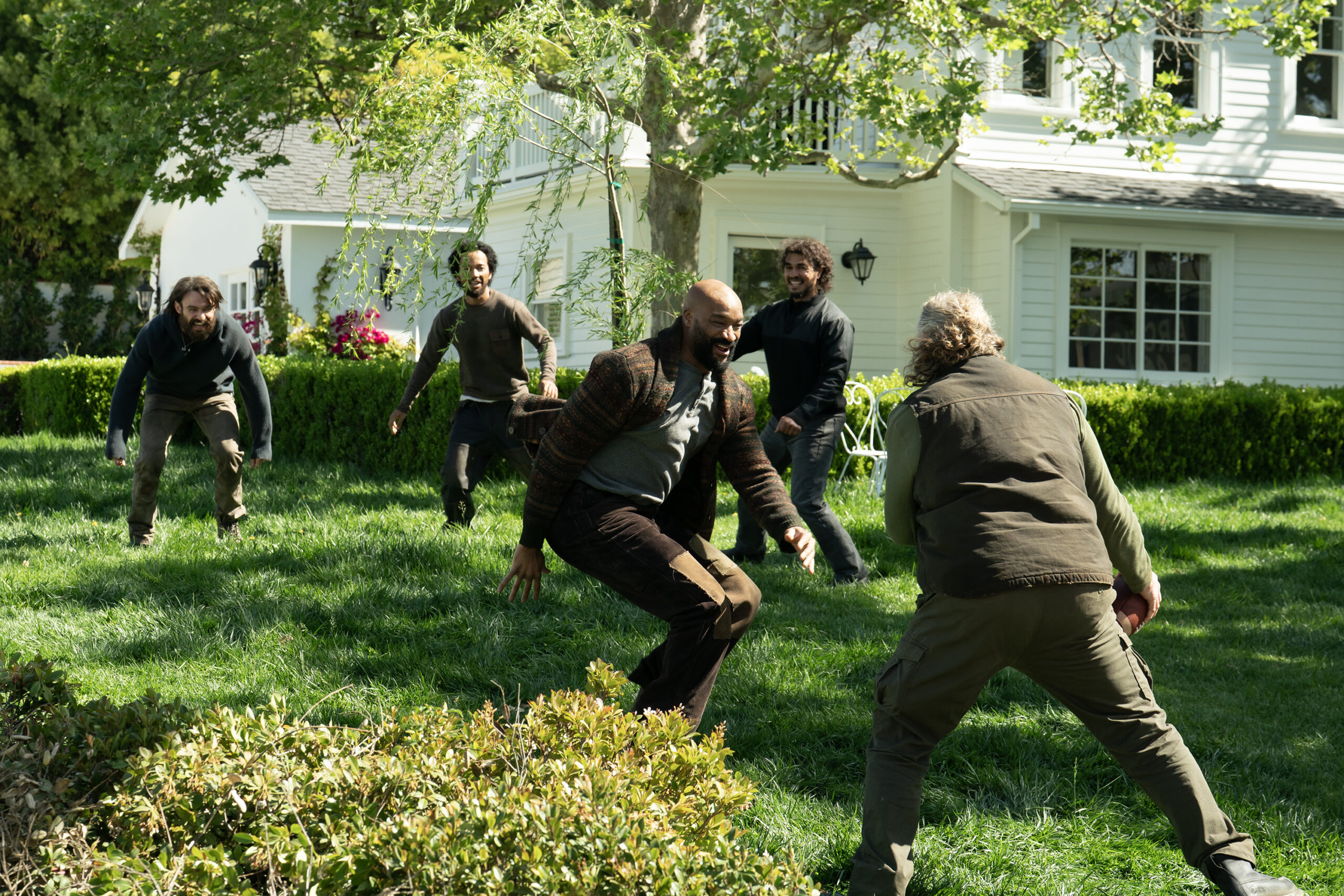 PARADISE - “Graceland” - Annie is a tour guide in Memphis, Tennessee, when the world ends. Her survival in the ensuing years after The Day is revealed as well as her encounter with a traveling group of survivors. (Disney