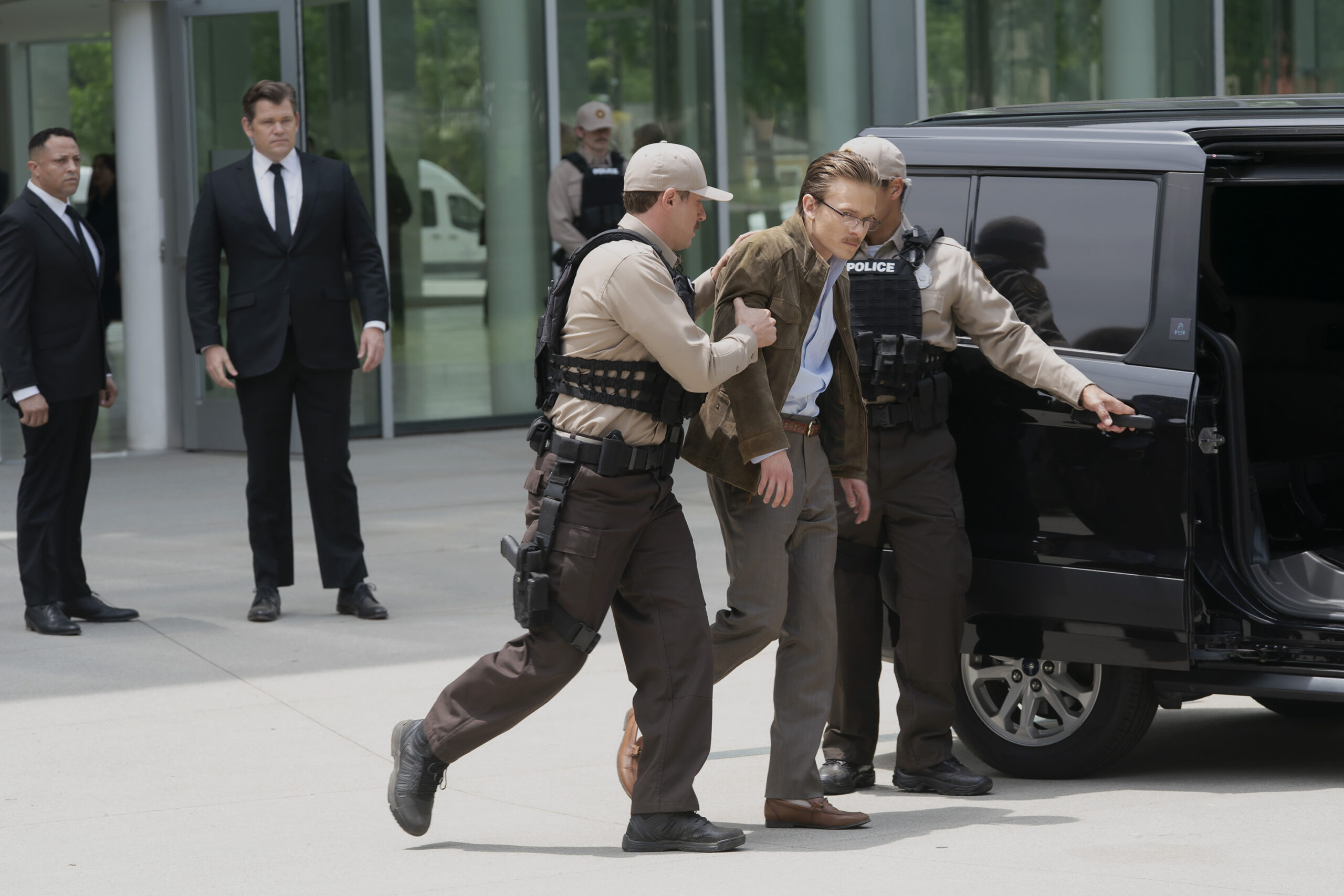 PARADISE - “Another Day in Paradise” - Sinatra wakes to discover a new paradigm in the bunker and takes steps to safeguard its biggest secret. (Disney
CHRISTOPHER SANDERS, ERIK SVEDBERG-ZELMAN