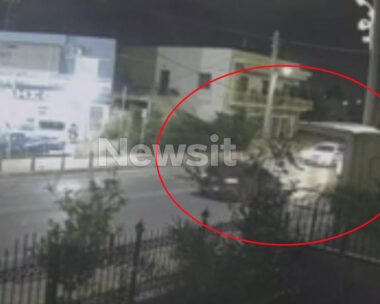 Οι απαγωγείς συναντούν περιπολικό στον δρόμο