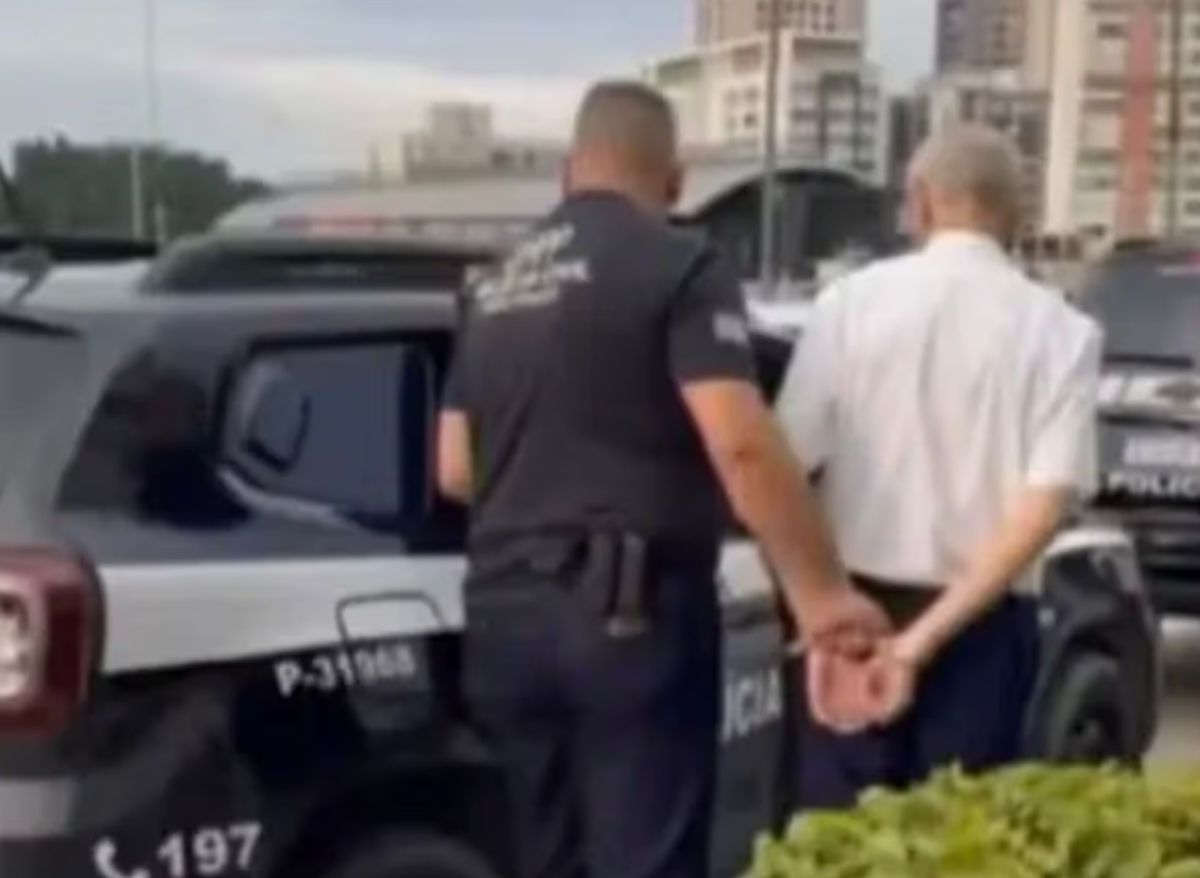 Η σύλληψη του πιλότου