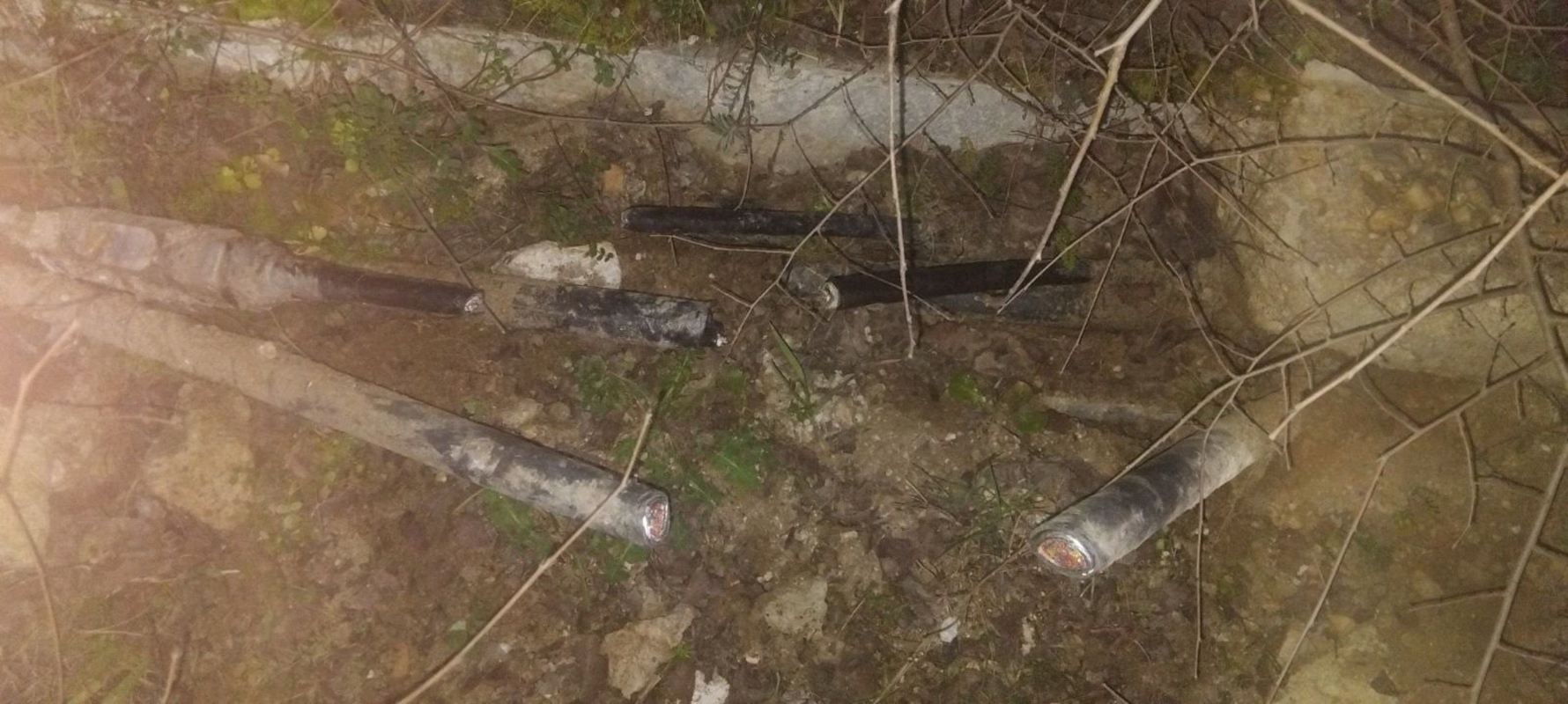 Κομμένα καλώδια