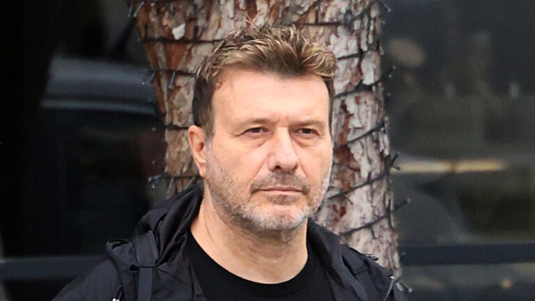 Ο Γιάννης Πλούταρχος