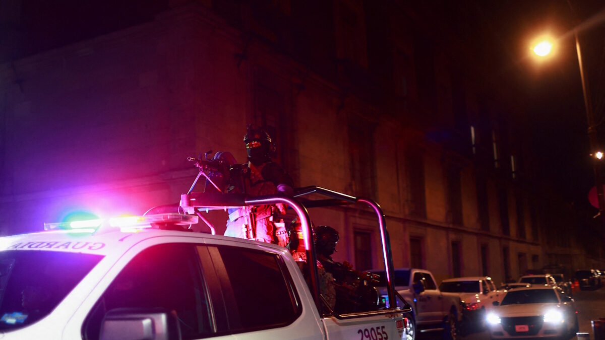 Αστυνομία του Μεξικού μετά τη δολοφονία του «Ελ Μέντσο»