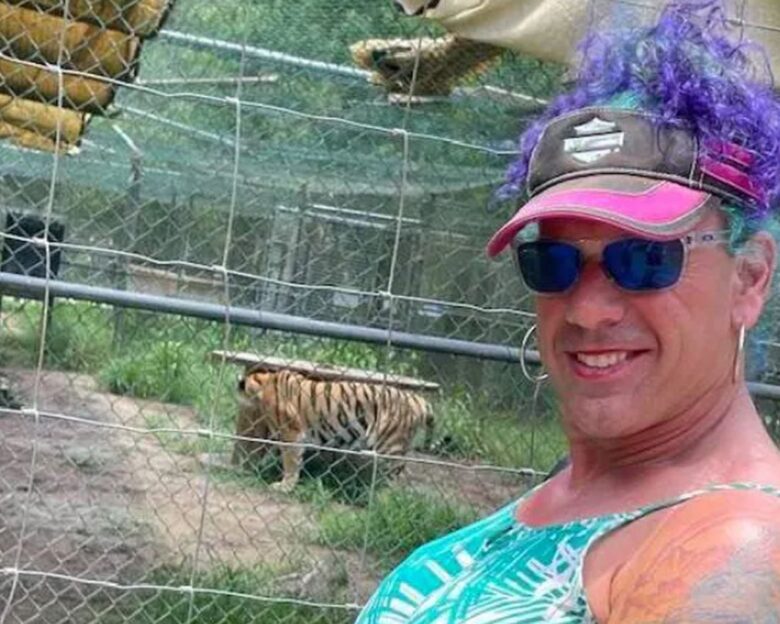 Ο 56χρονος Ρόμπερτ Ντόργκαν χρησιμοποιούσε επίσης το όνομα Ρομπέρτα Εσπόζιτο