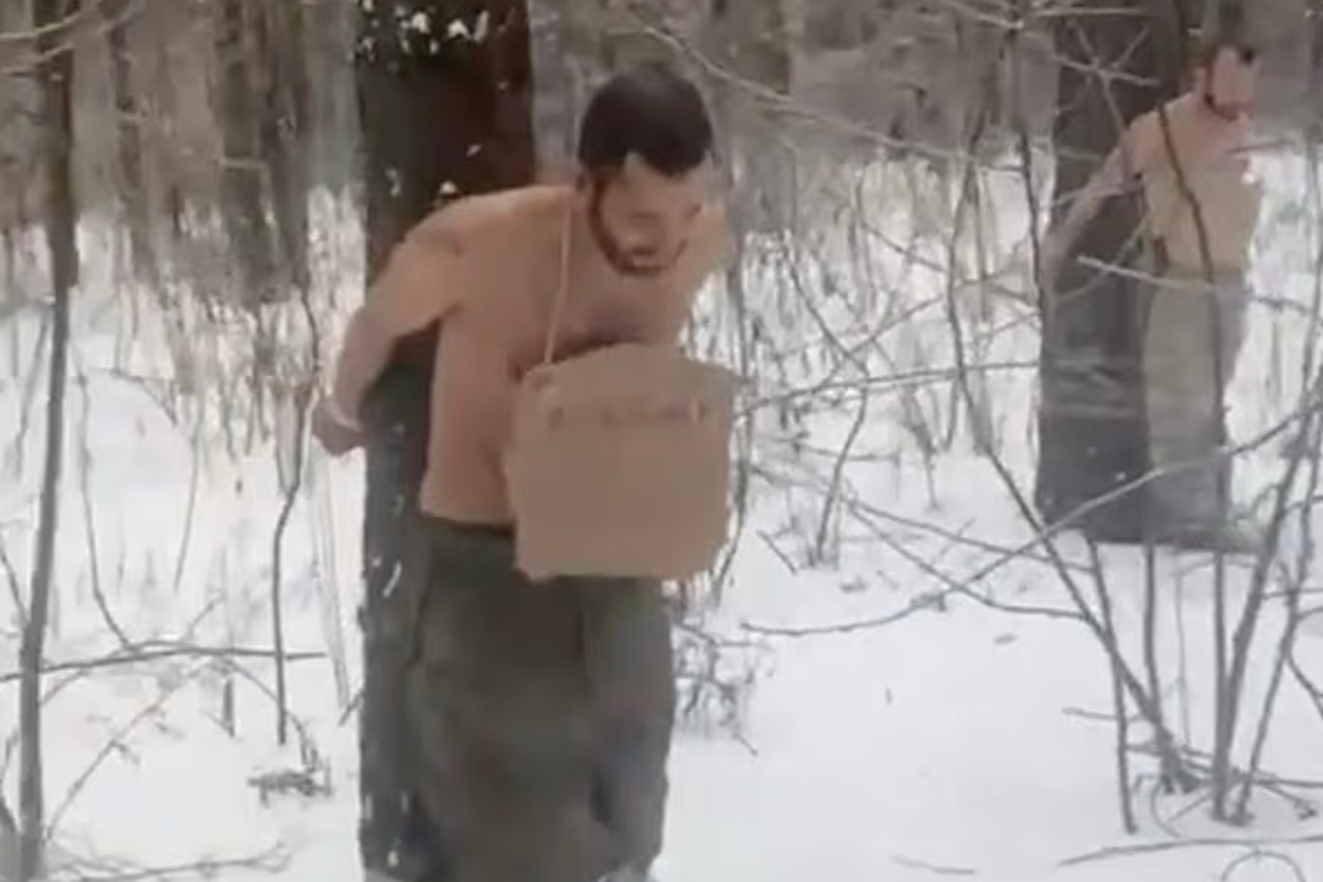 στρατιώτης