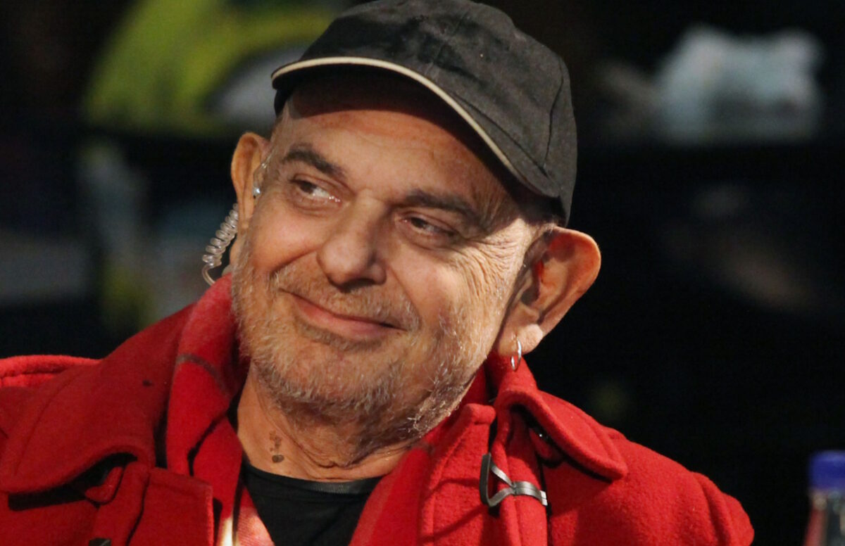 Σάκης Μπουλάς