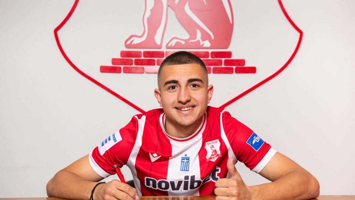 Ο Απόστολος Σαββίδης