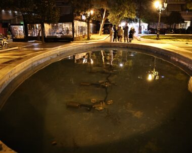 Το συντριβάνι στην Καλλιθεα