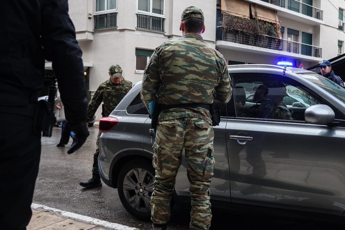 Η μεταγωγή του σμήναρχου