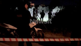 Συνελήφθη ο Χρήστος Μαυρίκης μετά τους πυροβολισμούς – Κρυβόταν σε θάμνους κοντά στο σπίτι του στα Σπάτα