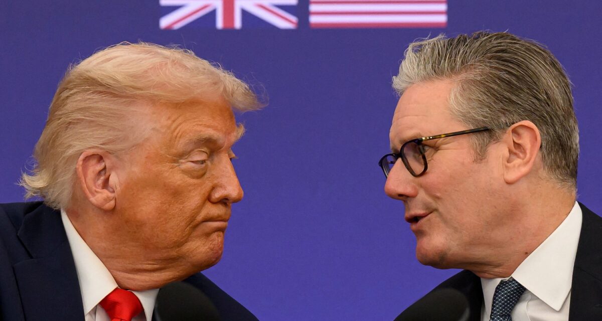 U.S. President Donald Trump and British Prime Minister Keir Starmer announce an agreement between the two countries as they hold a press conference at Chequers at the conclusion of a state visit on September 18, 2025 in Aylesbury, Britain. Leon Neal/Pool via REUTERS