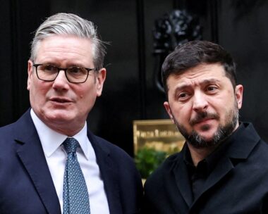 Στάρμερ και Ζελένσκι