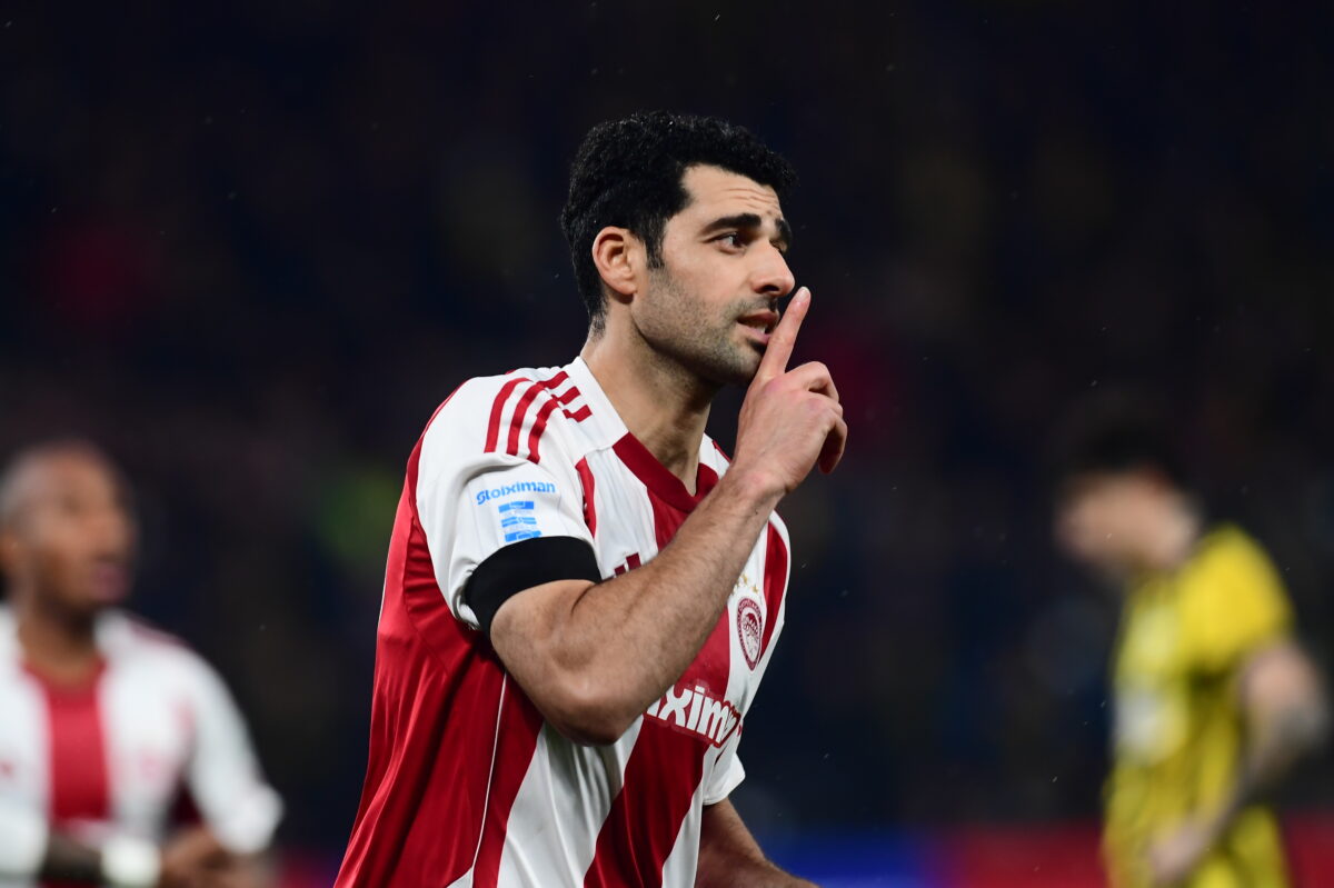 Ο Ταρέμι πανηγυρίζει στην έδρα της ΑΕΚ