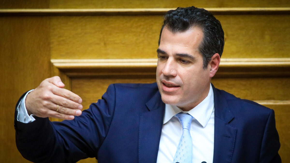 Θάνος Πλεύρης