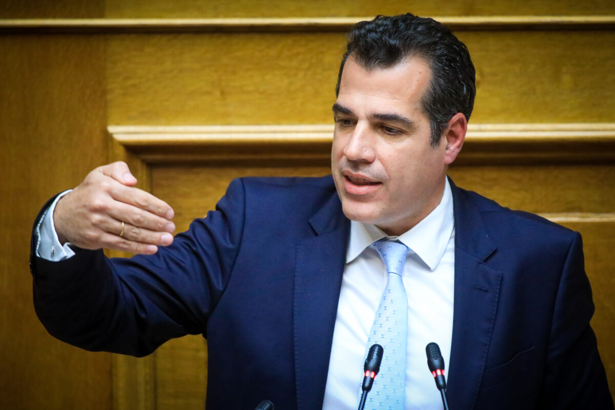 Θάνος Πλεύρης